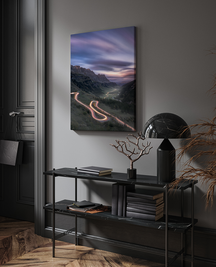Lichtspuren auf der Passstrasse Klausenpass | Original Print