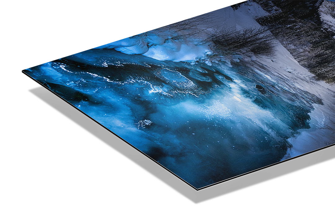 Wellhorn und gefrorener Fluss bei Nacht | Original Print